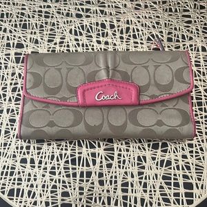 Coach wallet
